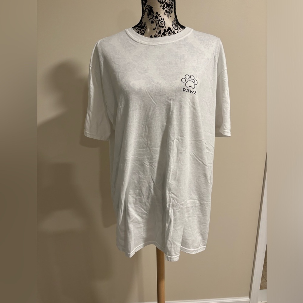PAWZ T Shirt​​​​​​​​​​​​